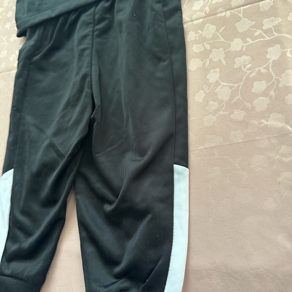 🆕Nike Baby Boy Dri Fit Full Zip Jacket/Jogger Pants Set - Picture 9 of 15